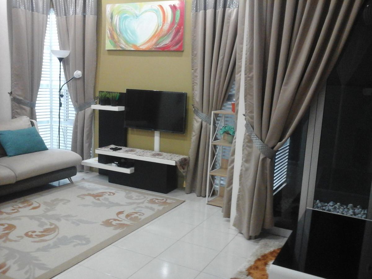 Miker Homestay Seri Iskandar Exteriér fotografie