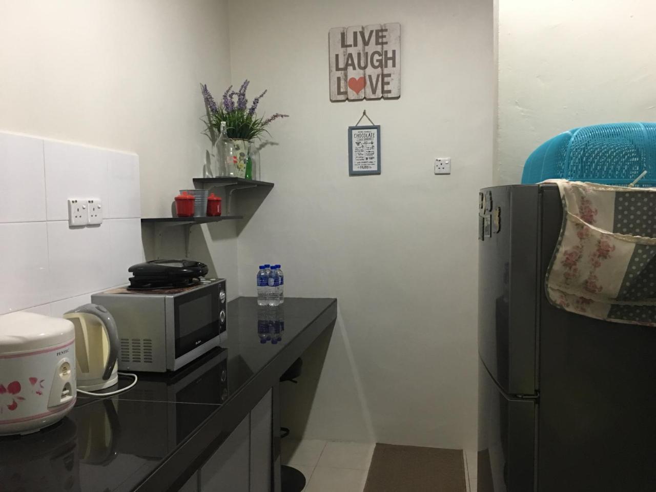 Miker Homestay Seri Iskandar Exteriér fotografie